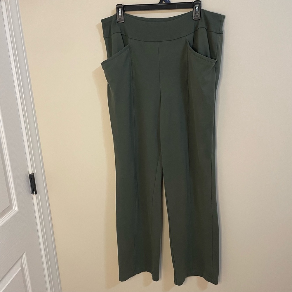 CATO Olive Green Knit Stretch Pants Women’s Size 18/20W